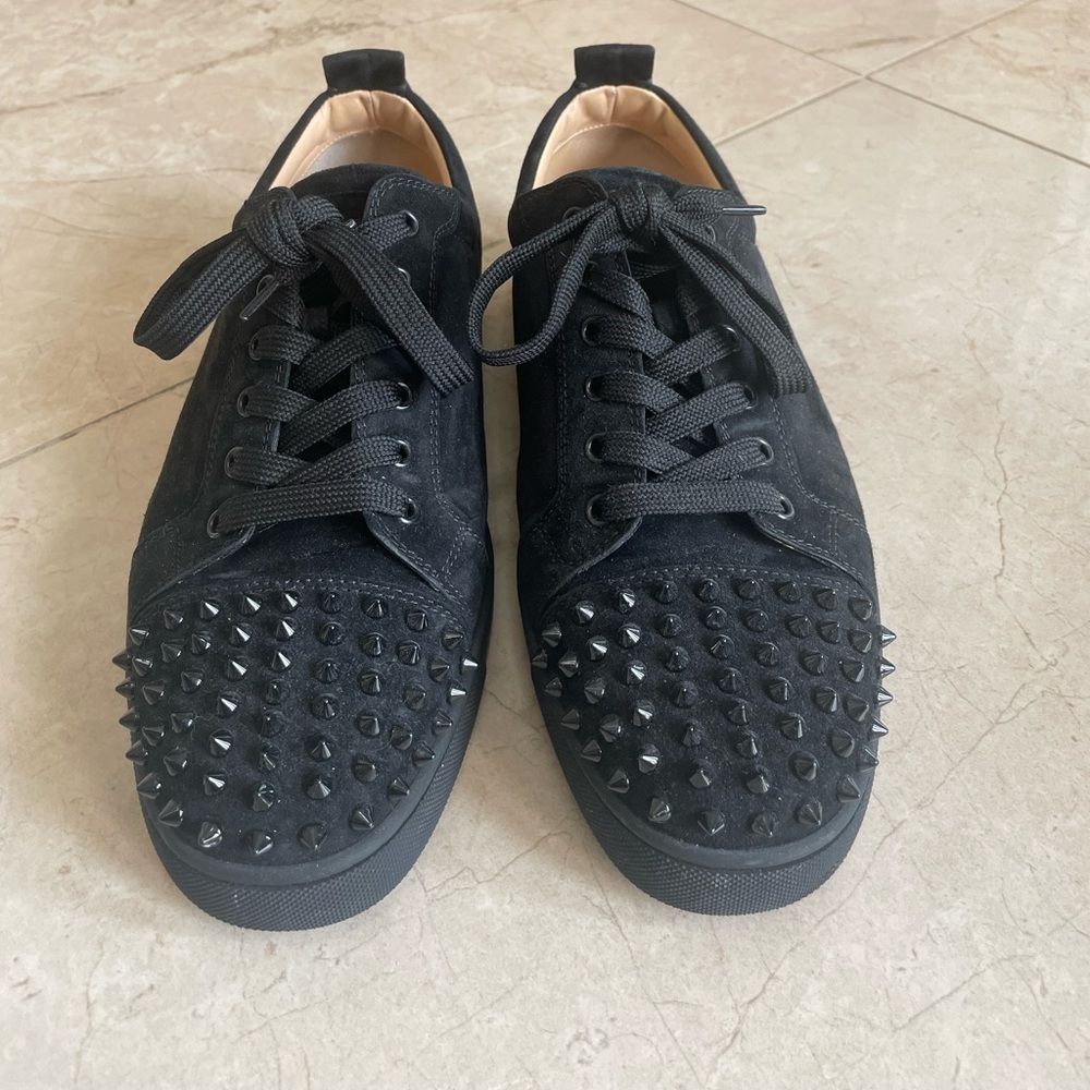 100% authentic men’s Christian Louboutin sneakers